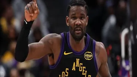 中国足球管理应保持常规化，防止整治周期过长